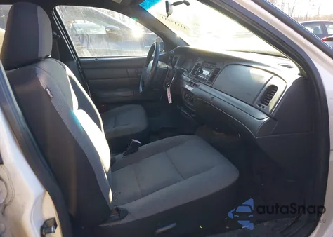 2010 Ford Crown Victoria Police/Police Interceptor from USA, damaged, VIN 2FABP7BV7AX121364